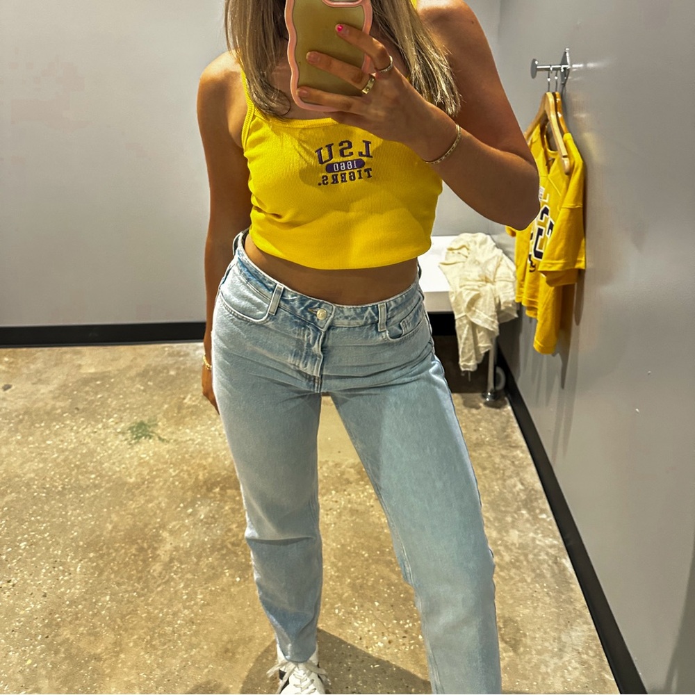 High Waisted Light Wash Jean
